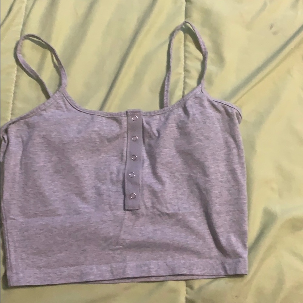 Button crop tanks - Picture 3 of 4